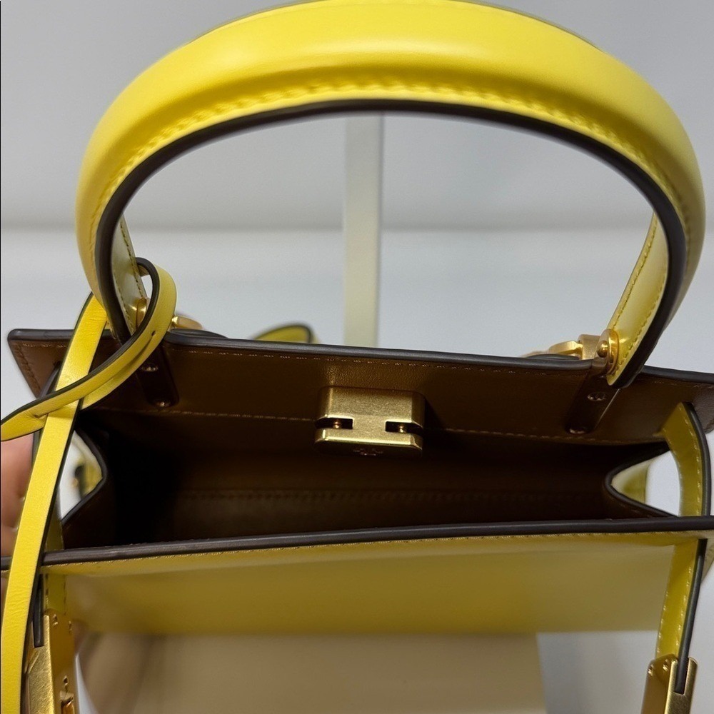 Tory Burch Lee Radziwill Petite Bag in Lemon Drop - Picture 11 of 14